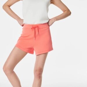 Spanx Airessential 4" Short Peach